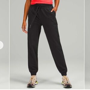 Lululemon Scuba High-Rise French Terry Jogger